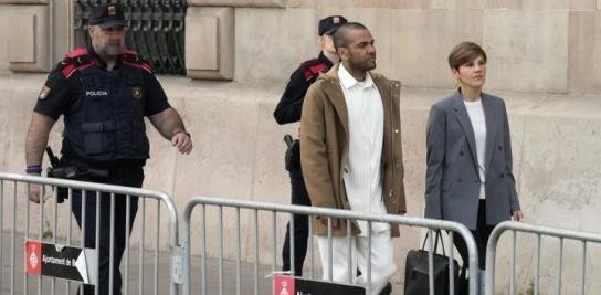  西媒：阿爾維斯要求對性侵受害者進(jìn)行新的心理評估，被法院駁回
