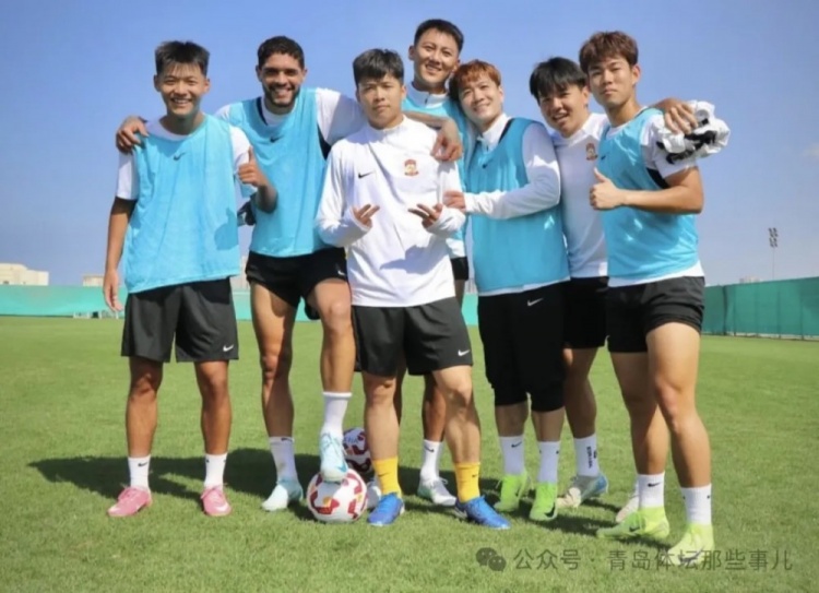  記者：劉小龍接近加盟青島西海岸，正隨隊在迪拜拉練只差官宣