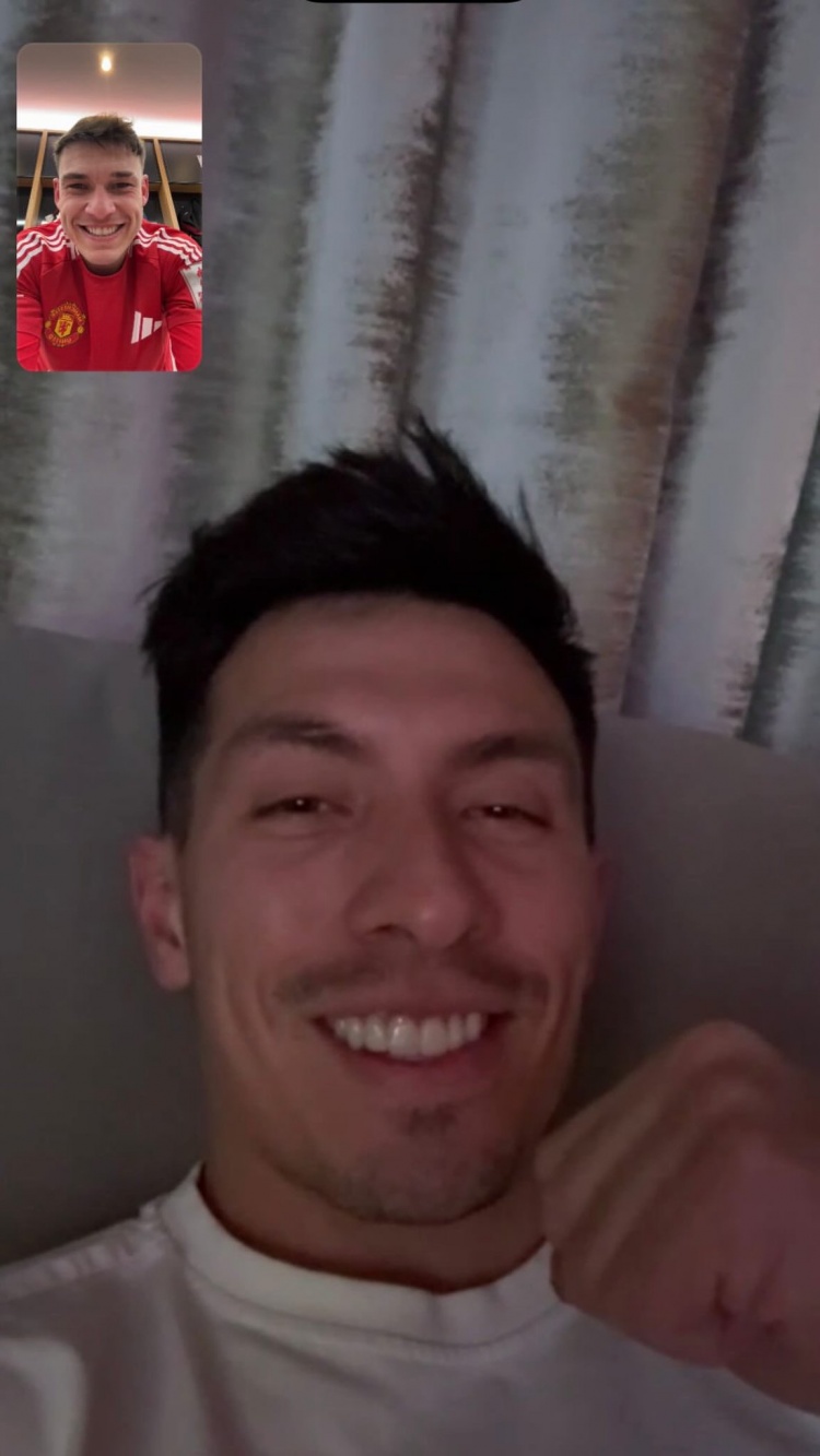 勝利獻給你！烏加特賽后視頻連線(xiàn)重傷的利桑德羅，一起慶祝晉級