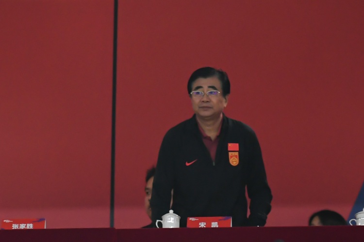  北青體育：宋凱、許基仁探班U20國青，將全程陪伴征戰U20亞洲杯