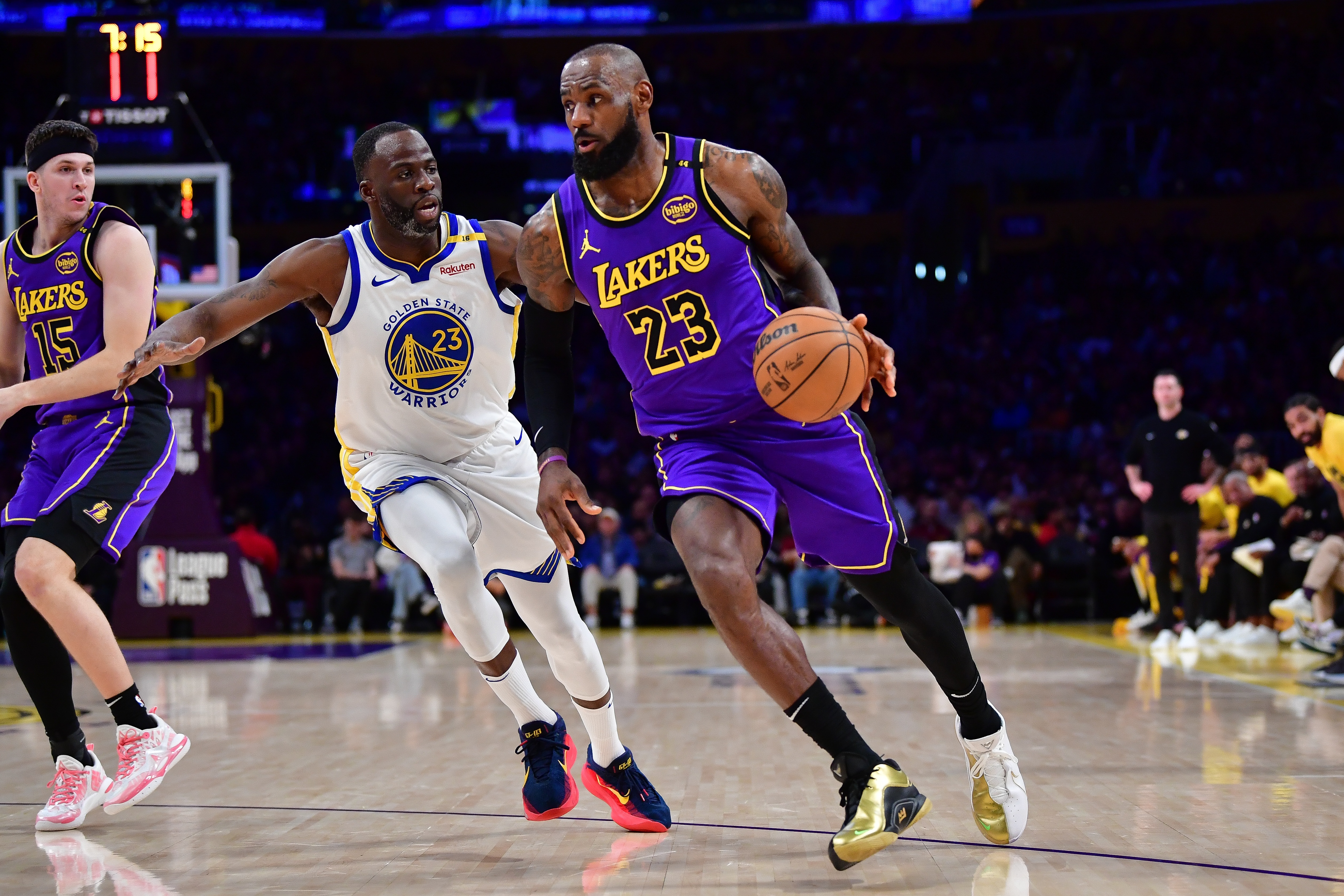  不能選自己噢！NBA若舉辦1V1誰(shuí)能贏(yíng)？追夢(mèng)：勒布朗