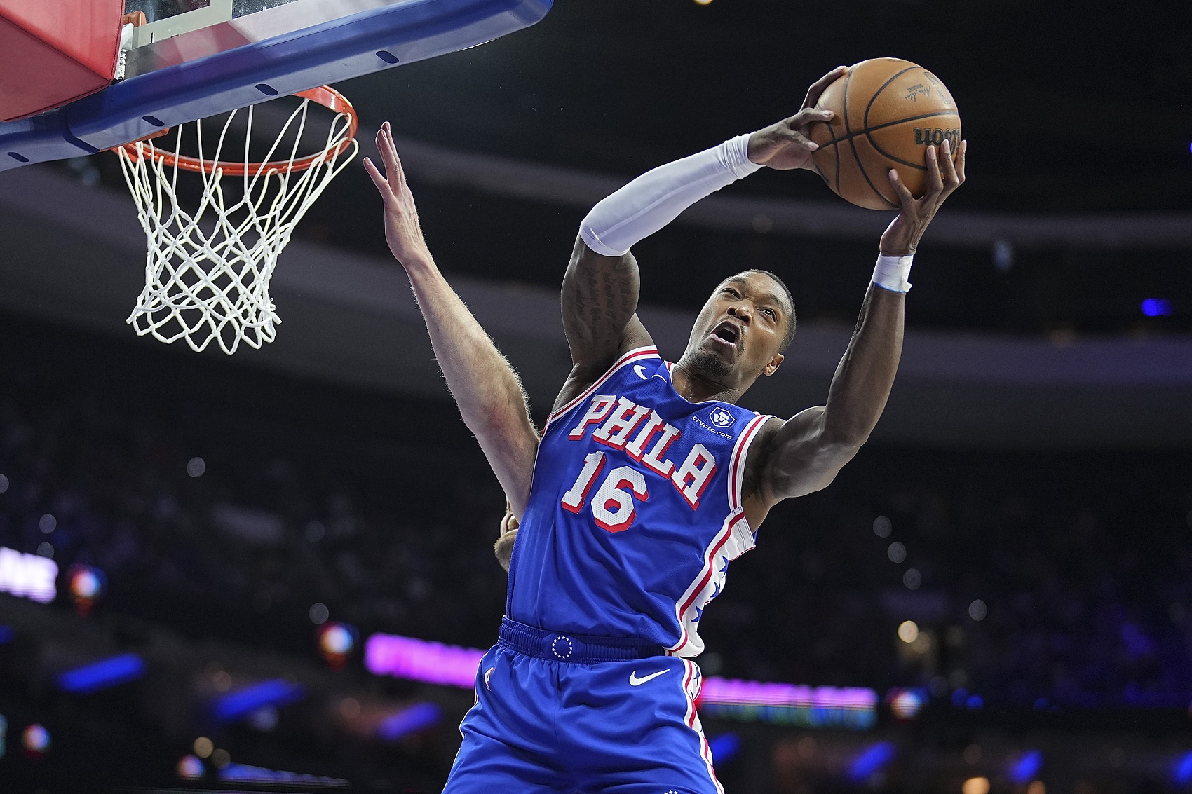  歡迎回到NBA！朗尼-沃克貢獻25分11籃板5助攻 獲得生涯首次兩雙
